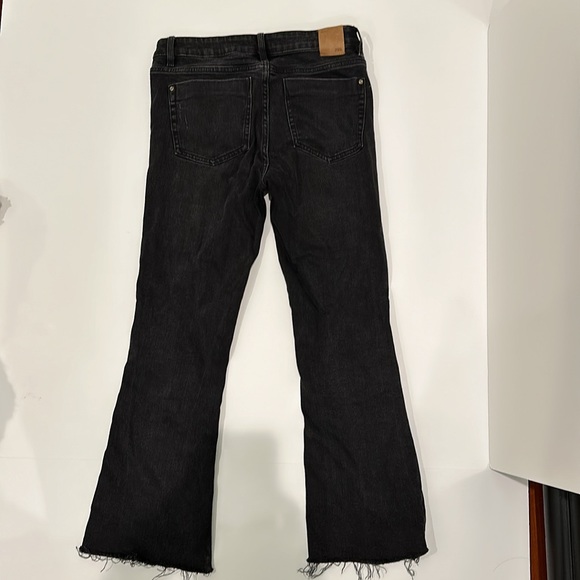 Zara Black Ankle & Cropped Jeans - Picture 2 of 3